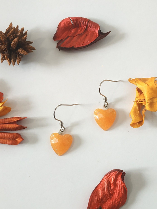 Boucles d'oreilles cœur pierre orangée