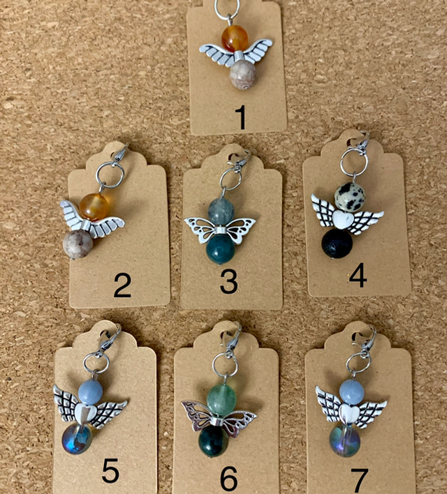 Pendentif ange en pierre semi précieuse