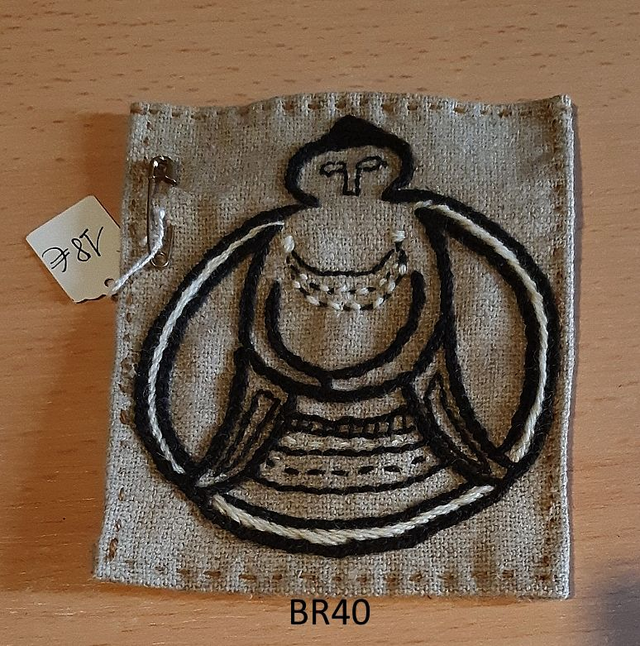 Broderie médiévale Freya