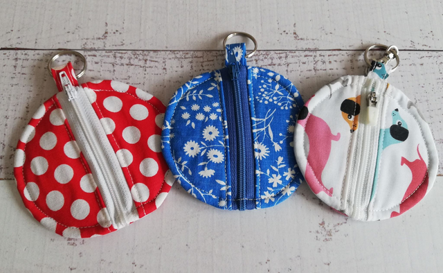Circle Zip Purse