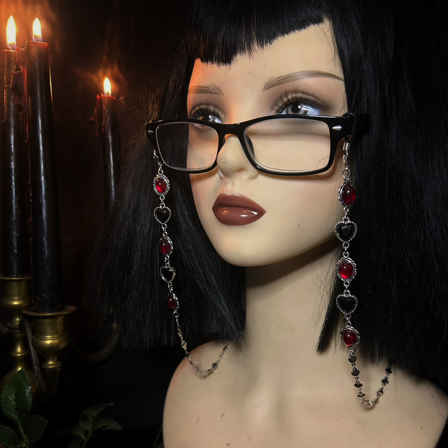 Devotion glasses chain 
