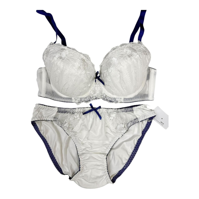 White and Navy Blue Floral Embroidered Japanese Bra + Underwear Set UK 36D (1)