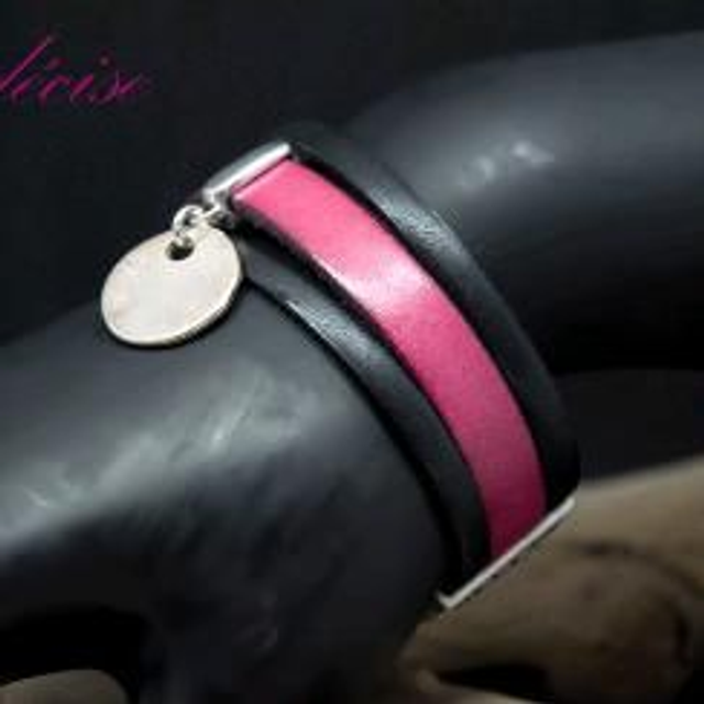 Bracelet en cuir fushia et noir