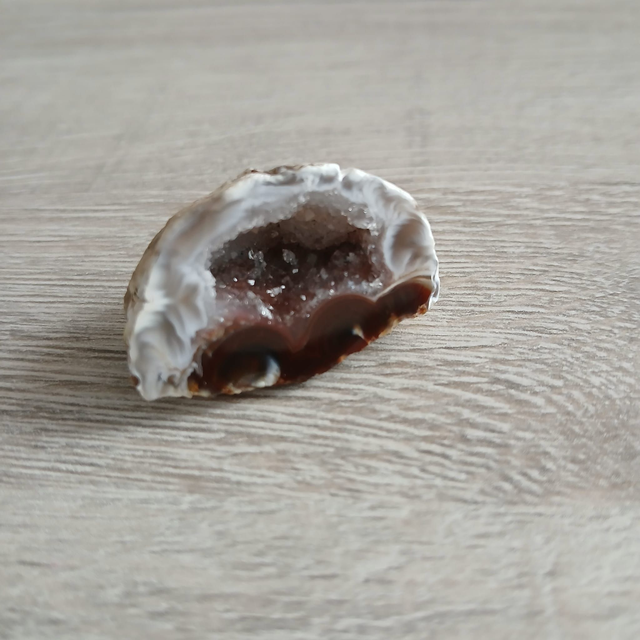 Agaat Geode 3,5x2x2 cm (12.083)