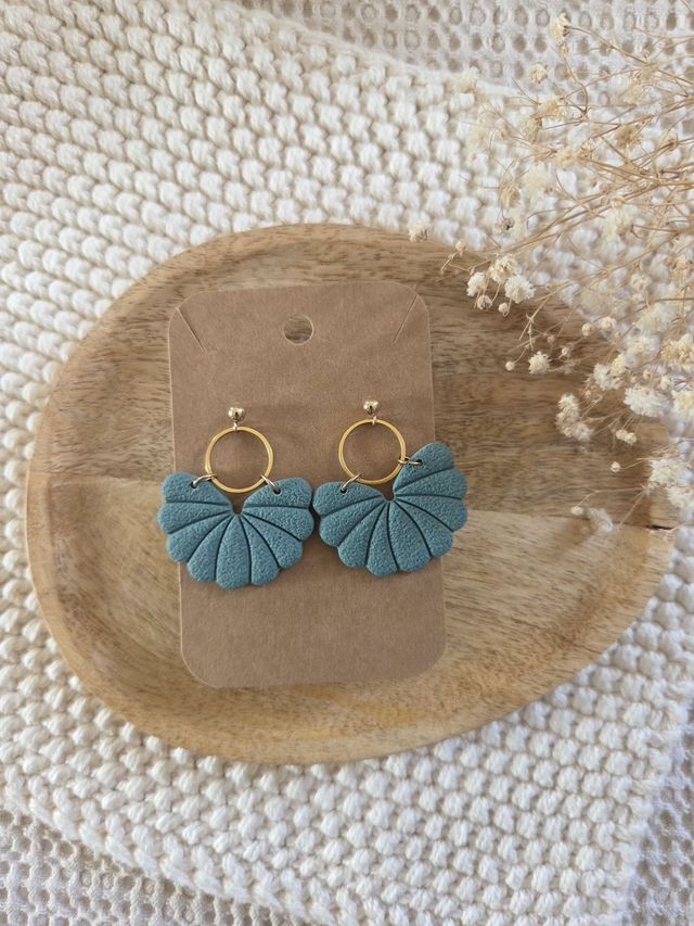 Boucles d&#039;oreilles Edna texturées coloris émeraude