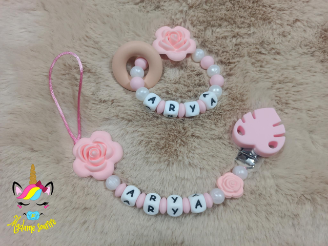 1 Attache tétine + 1 Anneau dentition Grosse Rose