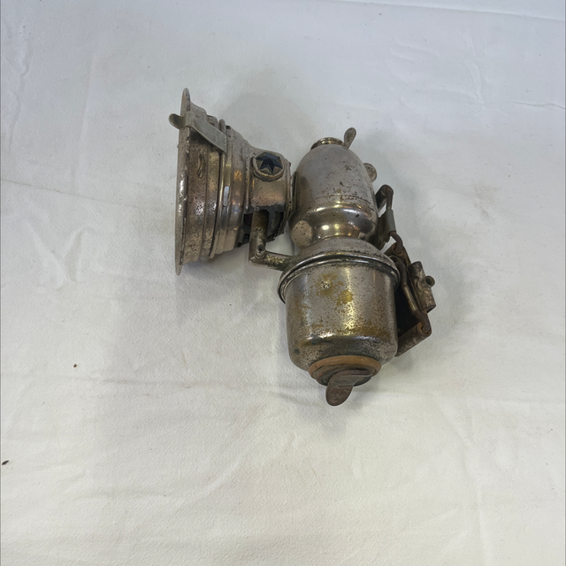 Lampe à vélo ancienne 