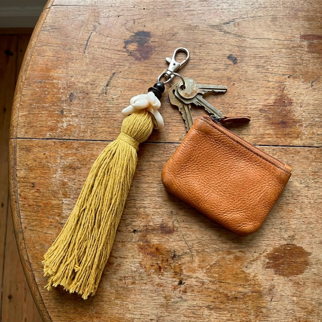 Llavero "Ibiza": El Amuleto del Mediterráneo