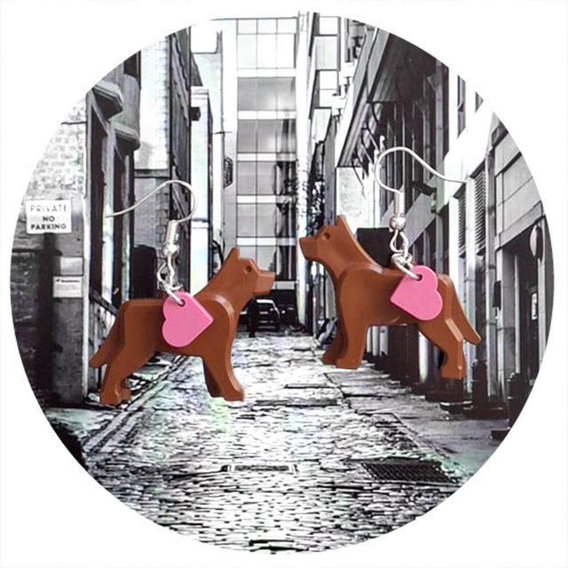 Wannabe Shiba with love earrings