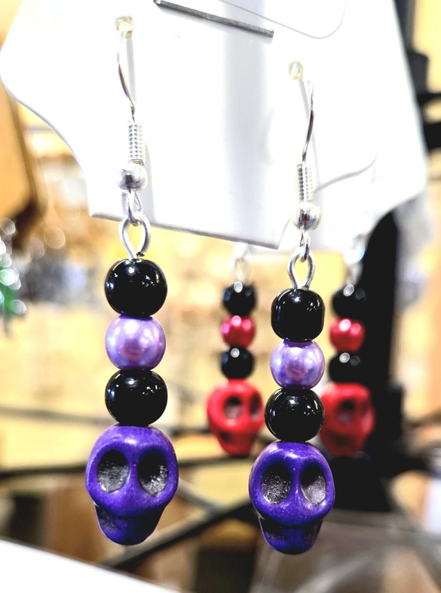 Purple and Black Howlite &amp; Glass Pearl Gold Plated Earrings (Nickel Free) 