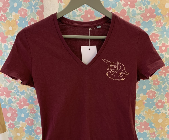 T-shirt Rouge brodé requin - XS