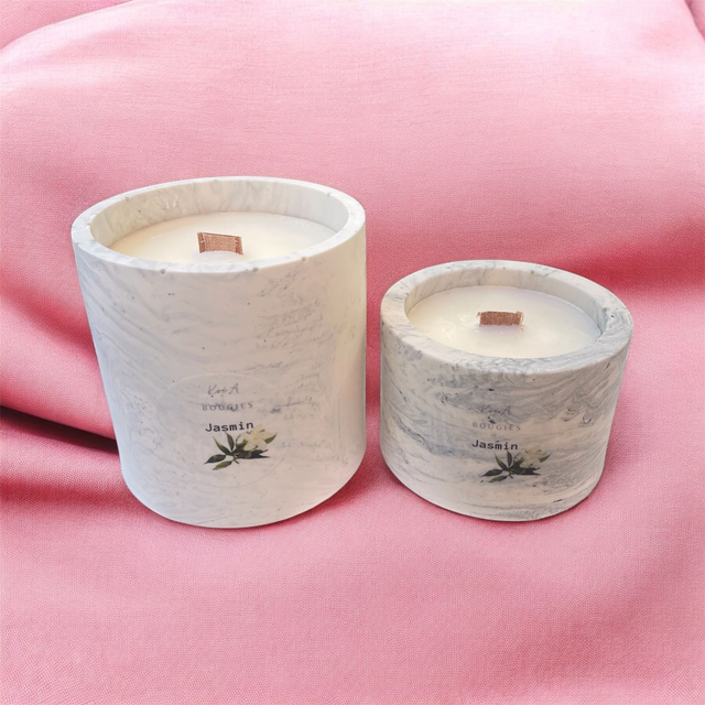Bougie parfumée au Jasmin : Votre oasis de sérénité