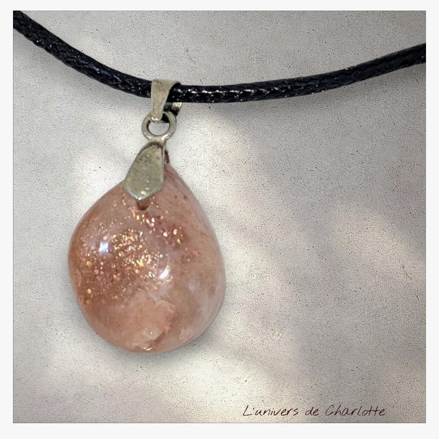 Pendentif &quot;Pierre du soleil&quot; PN-086