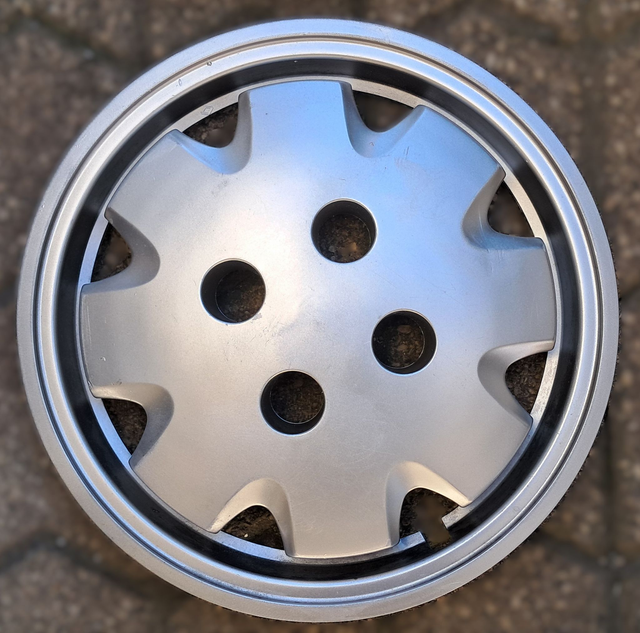 Enjoliveur Renault R11/R9/R11 modèle: Mirage 13p occasion