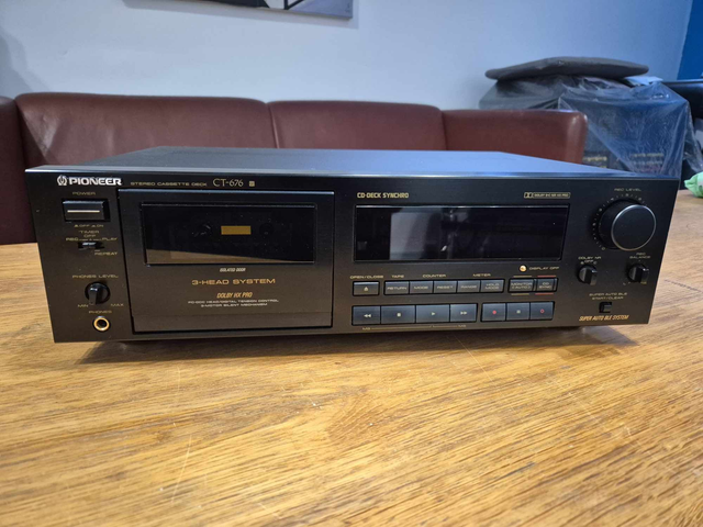 Pioneer CT-676 kassettebåndoptager