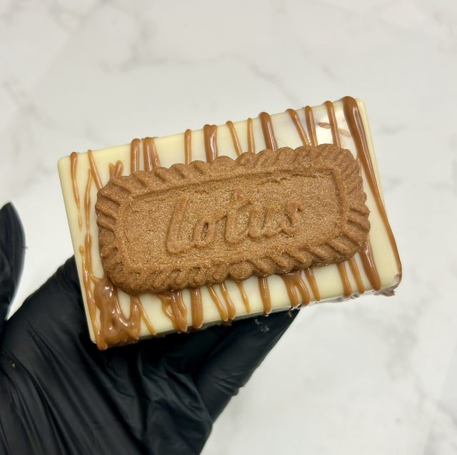 Biscoff Stuffed Brownie Bar