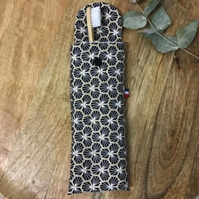 Pochette à  brosse à dents