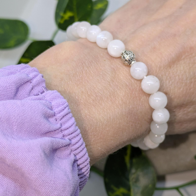 Bracelet "Pierre de lune" 6mm BR-037