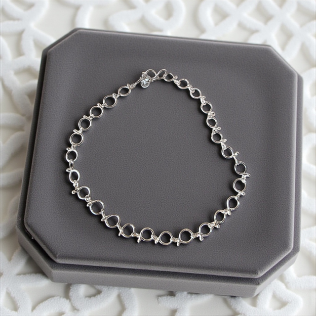 FISH TAIL STERLING LINK NECKLACE