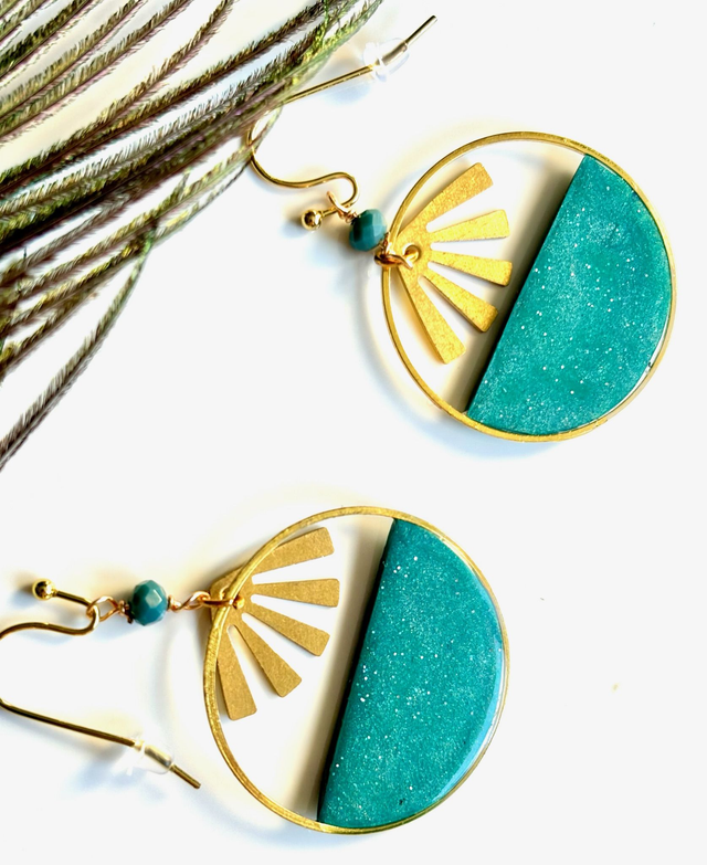 Boucles « Rayons d’or vert »