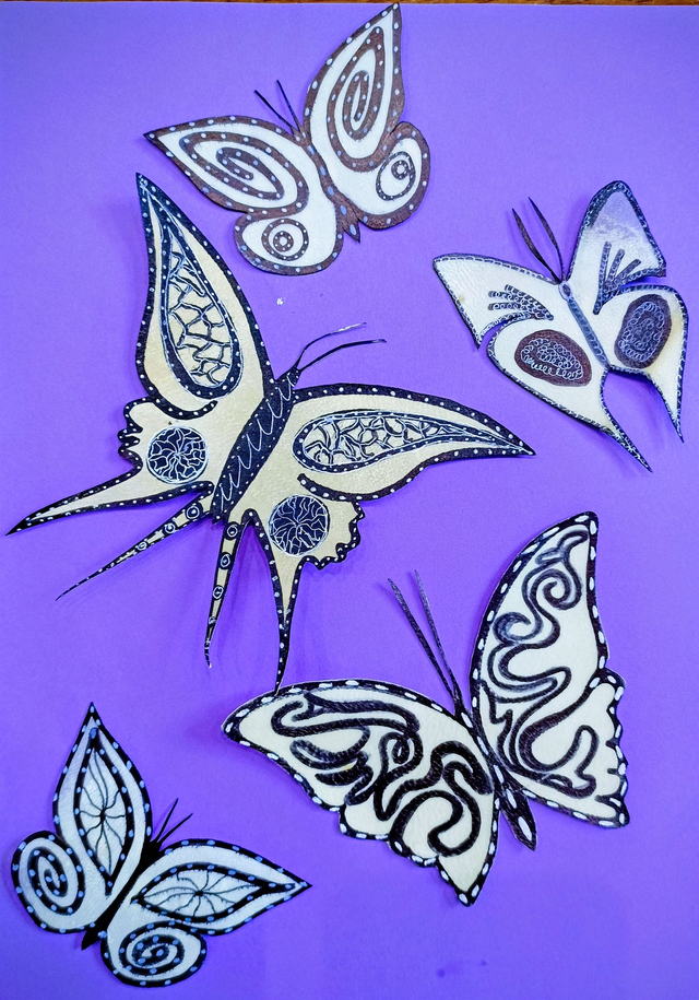 INSTALACIÓN DE MARIPOSAS