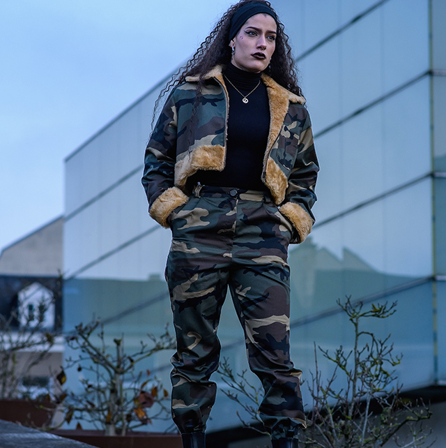 ENSEMBLE STYLE MILITAIRE