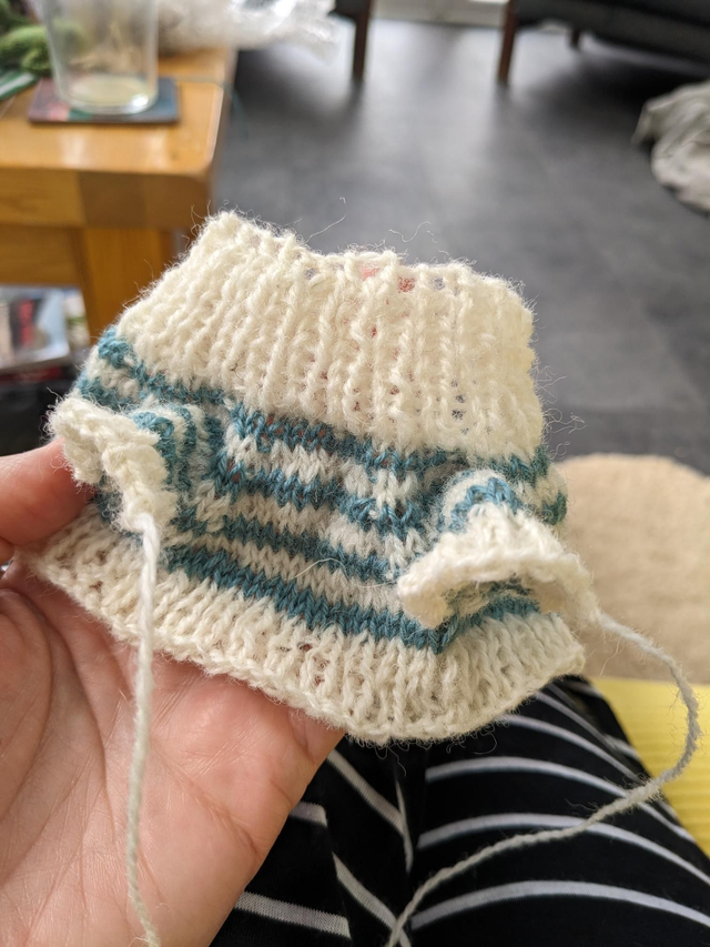 Capten Broga Mariner Wardrobe