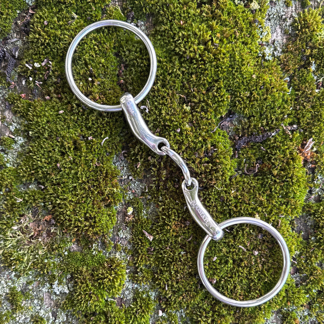 Gebiss Skjanni - Doppelt gebrochene Wassertrense mit Zungenfreiheit - Rostfreier Stahl