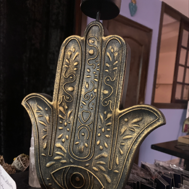 Candelabro Mano de Fátima 