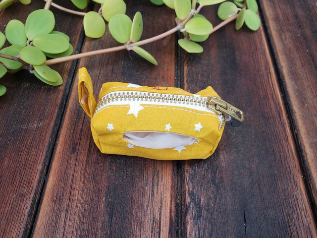 Pochette pour sacs à crottes