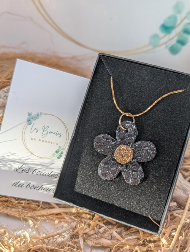 Collier Baby Marguerite noir doré 