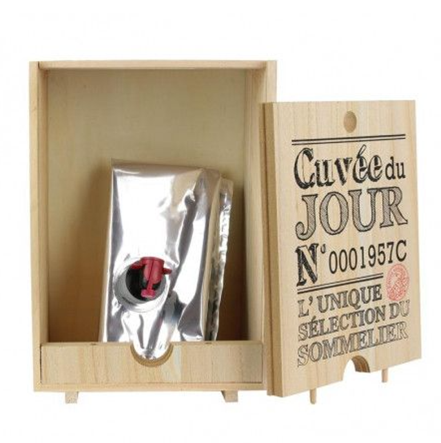 Distributeur à vin 