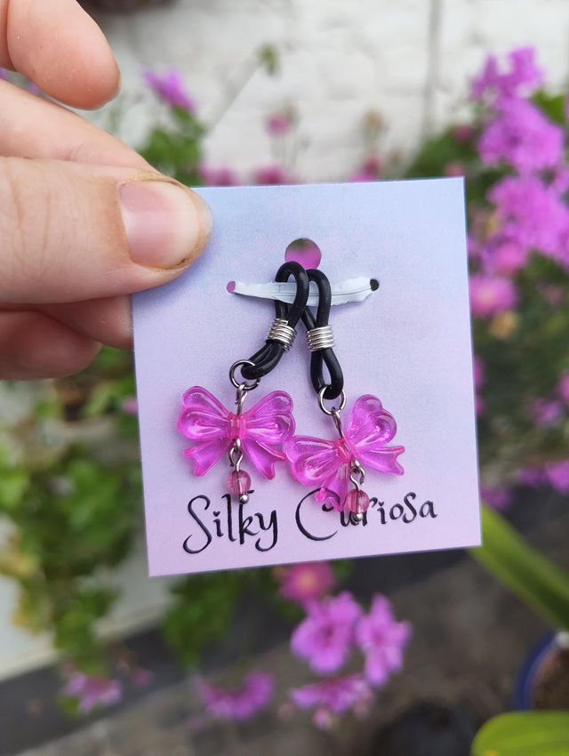 bows 🎀 glasses charms