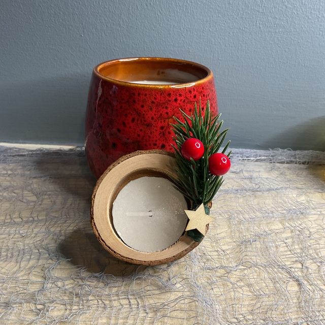Rustic Christmas tea light candle’s holder with gift box.