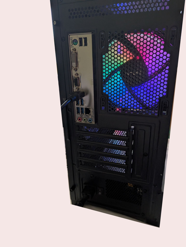 Minecraft Entry Level Gaming PC - Antec CX500 Case