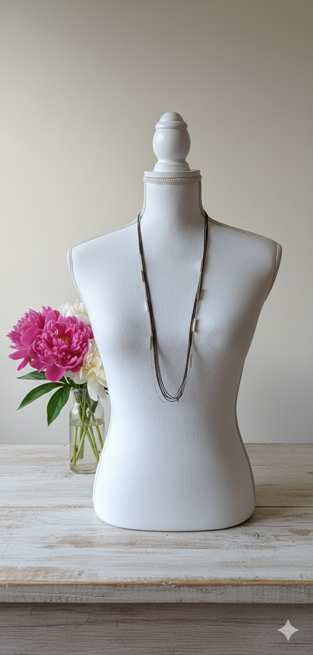 Sautoir 4 rangs doré et noir