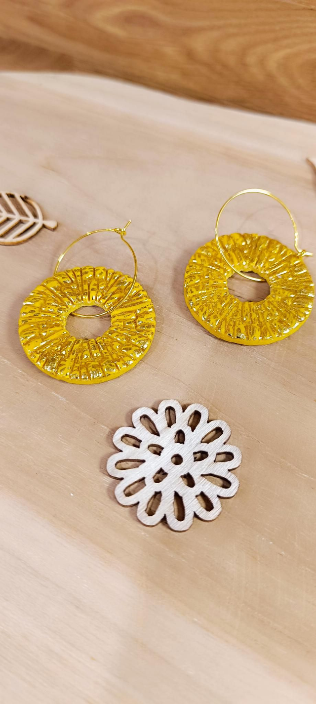 Boucles d'oreilles - cercle doré