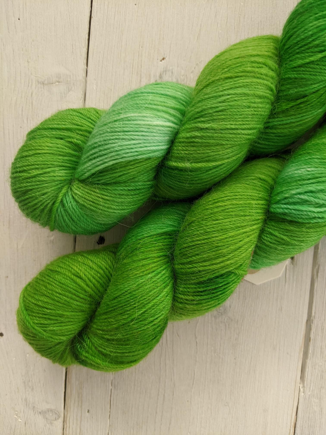 Merino Alpaca 4ply Vesta100g/400m