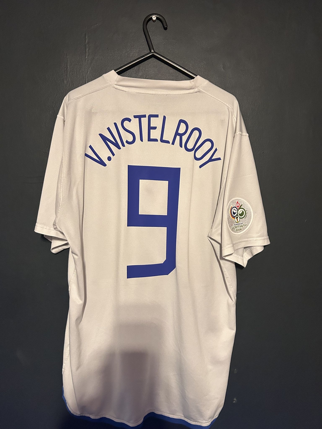 (L) Netherlands 2006 Away / VAN NISTELROOY 9