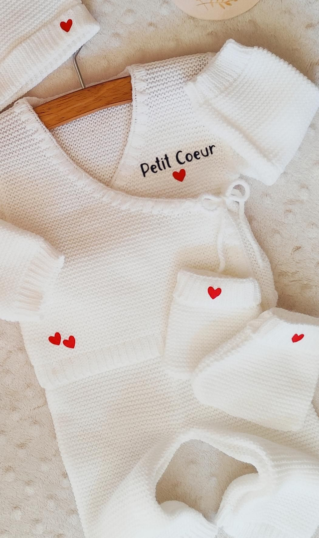 Ensemble 4 pièces en tricot " Petit Coeur "