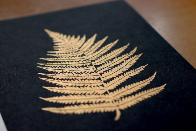 Linogravure A5 Fougère (noir ou or)