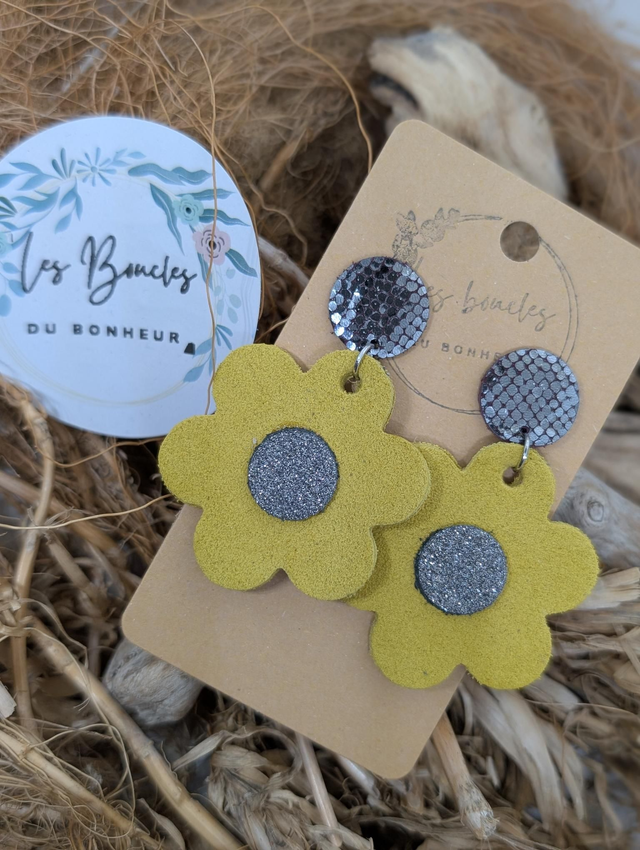 Boucles d&#039;oreilles fleur rétro m1136 vert nubuck 