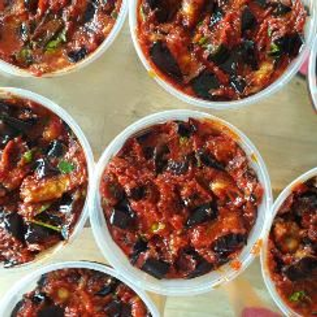 aubergine in tomatoe salsa