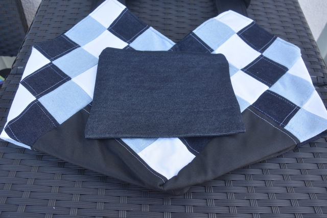 Shopper- und Badetasche mit Jeansstoff in 3 Farben inkl. separates Täschchen 