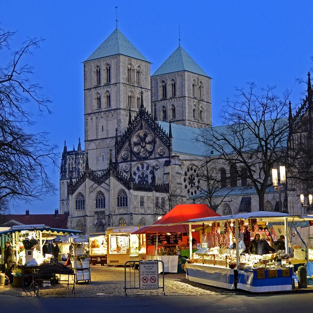 Wochenmarkt am Dom
