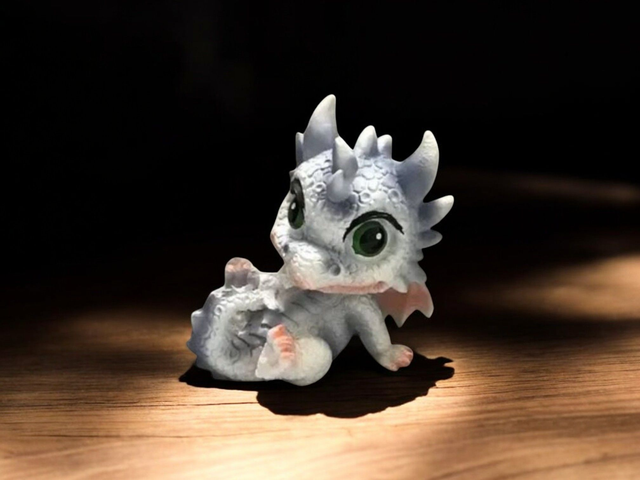Deko Drachenbaby Sweet white