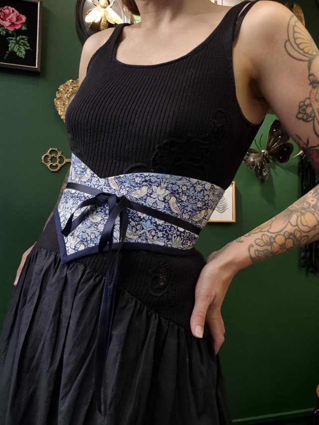 "Blue Morris" Waistbelt (S-M)
