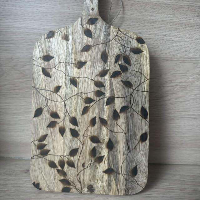 Planche à découper feuilles