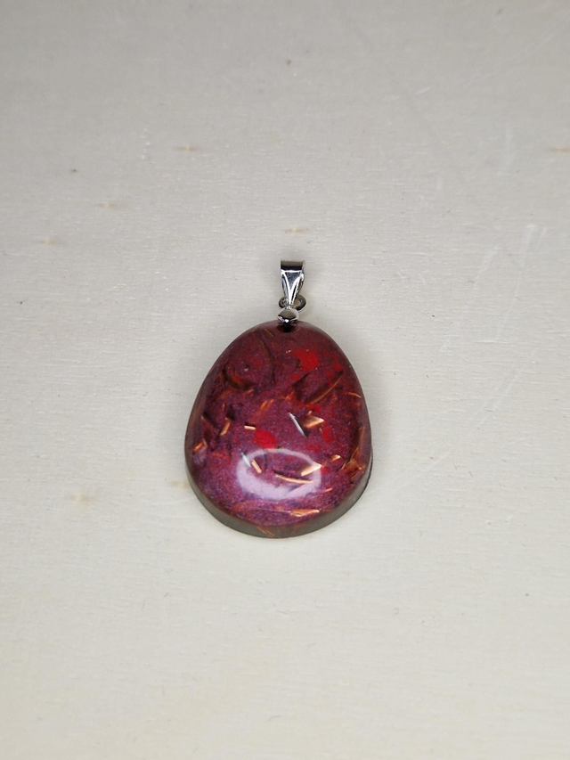 Orgonite, pendentif / 020