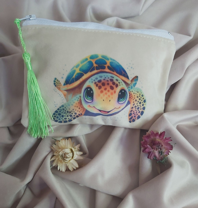 mini pochette motif tortue